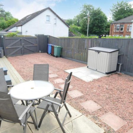 Cheerful One Bedroom Cottage With Parking Space. Glasgow Buitenkant foto